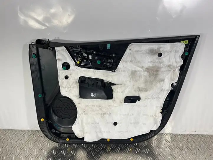 Hyundai Kona I (2017 - 2022) Обшивка передней двери — фото 2