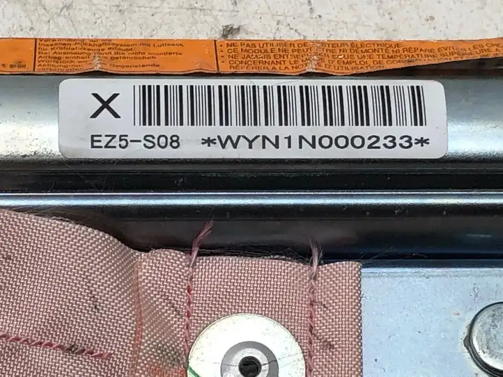 Subaru Outback (2009 - 2014) WYN1N000233 Боковая подушка безопасности шторка — фото 2