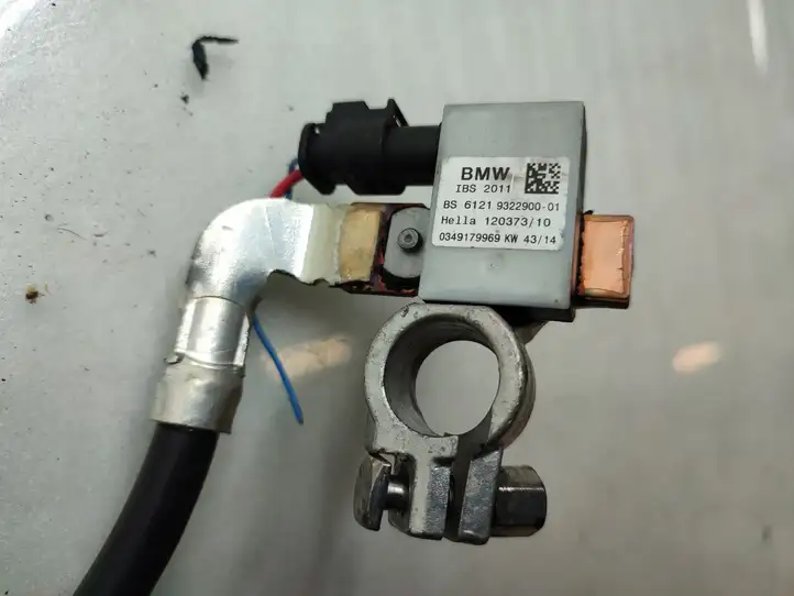 BMW 1 F20 F21 (2011 - 2019) 9322900 Минусовой провод аккумулятора — фото 5