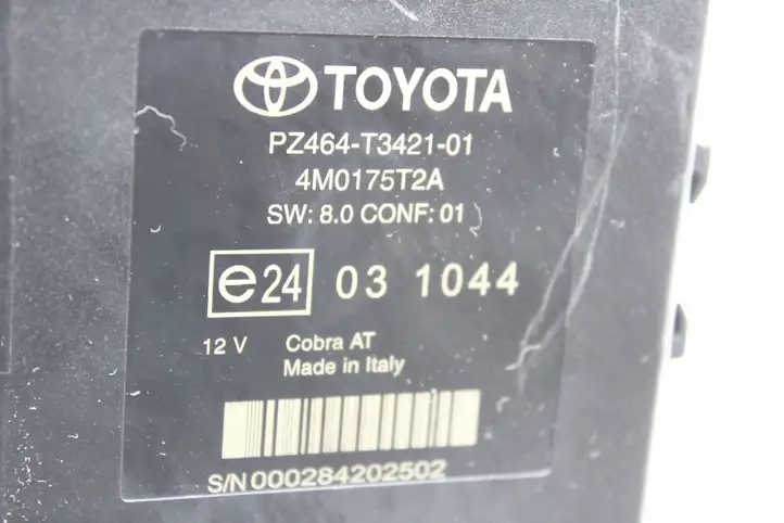 Toyota Avensis T270 (2009 - 2012) PZ464T342101 Блок управления парктрониками — фото 3