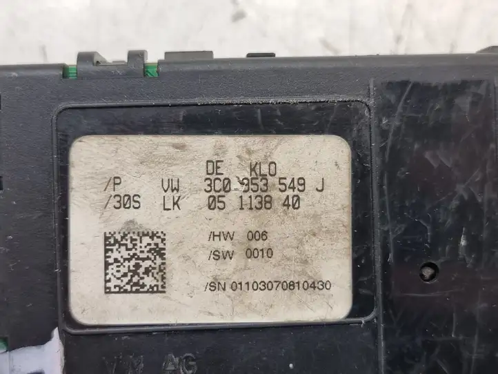 Volkswagen PASSAT B6 (2005 - 2010) 3C0953549J Датчик угла поворота руля — фото 4