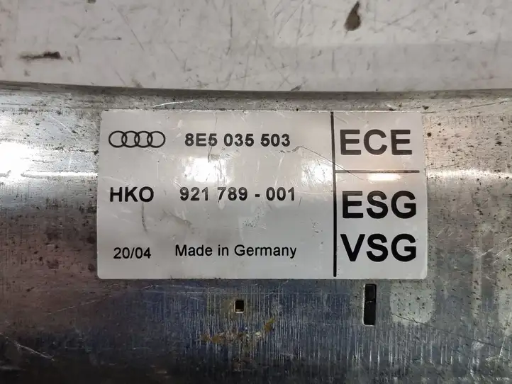 Audi A4 S4 B6 8E 8H (2000 - 2006) 8E5035503 Усилитель антенны — фото 3