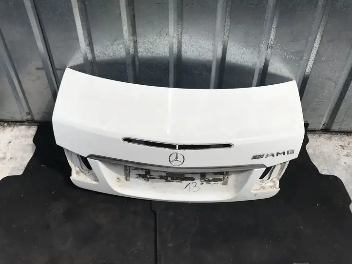 Mercedes-Benz E A207 (2010 - 2017) Крышка багажника — фото 1