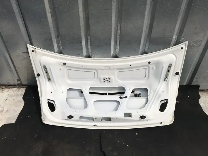 Mercedes-Benz E A207 (2010 - 2017) Крышка багажника — фото 12