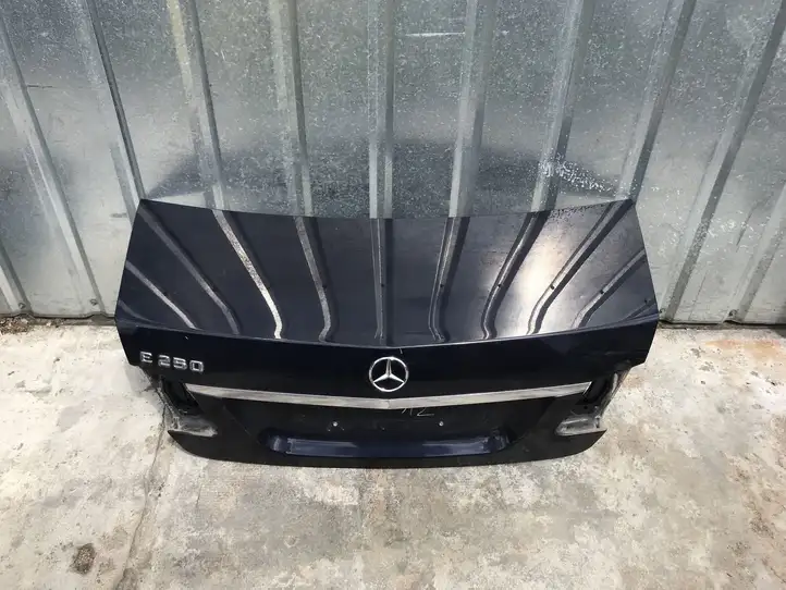 Mercedes-Benz E W212 (2009 - 2016) Крышка багажника — фото 1