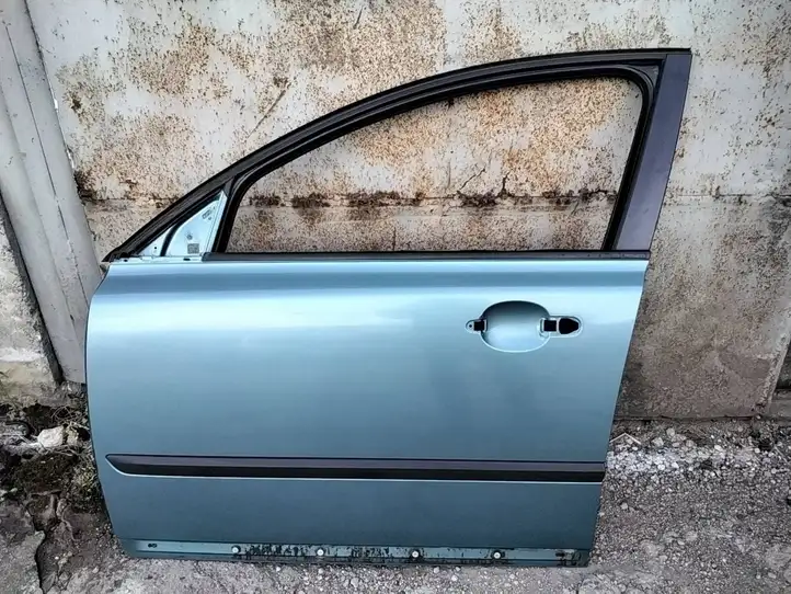 Volvo V50 (2004 - 2008) Дверь — фото 1