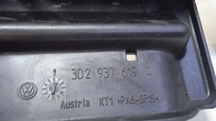 Bentley Continental (2003 - 2017) 3D2937619D Крышка ящика предохранителей — фото 2