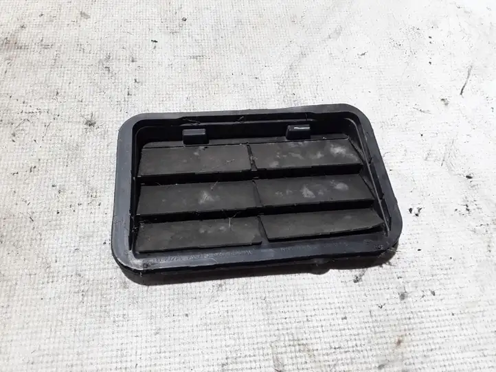 Ford Kuga II (2013 - 2019) AG13B280B63AC Решетка в крыле — фото 1