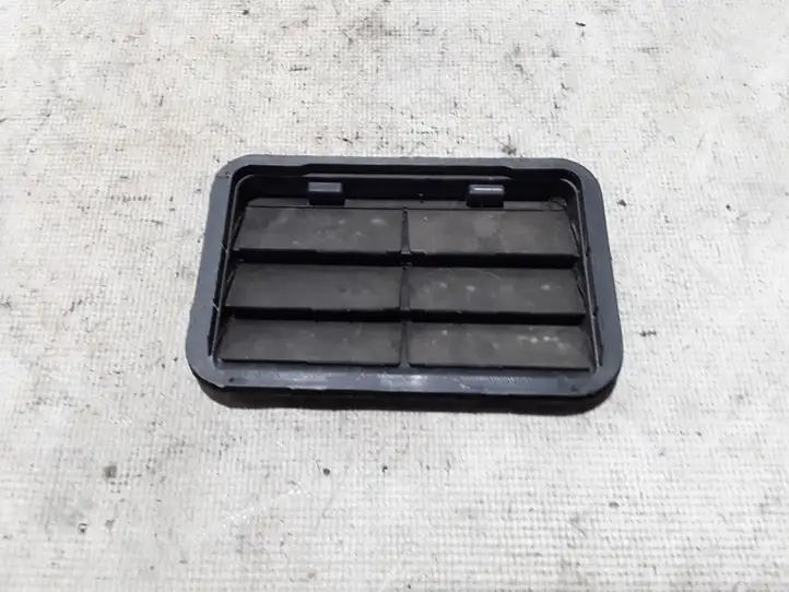 Ford Kuga II (2013 - 2019) AG13B280B63AC Решетка в крыле — фото 1