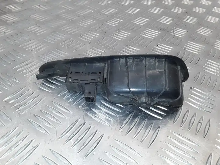 Peugeot 308 (2007 - 2013) 96573850XT Кнопка стеклоподъемников — фото 2