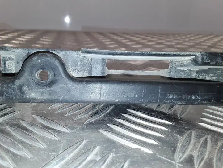 Peugeot 307 CC (2001 - 2005) 9643108380 Кронштейн заднего бампера — фото 5