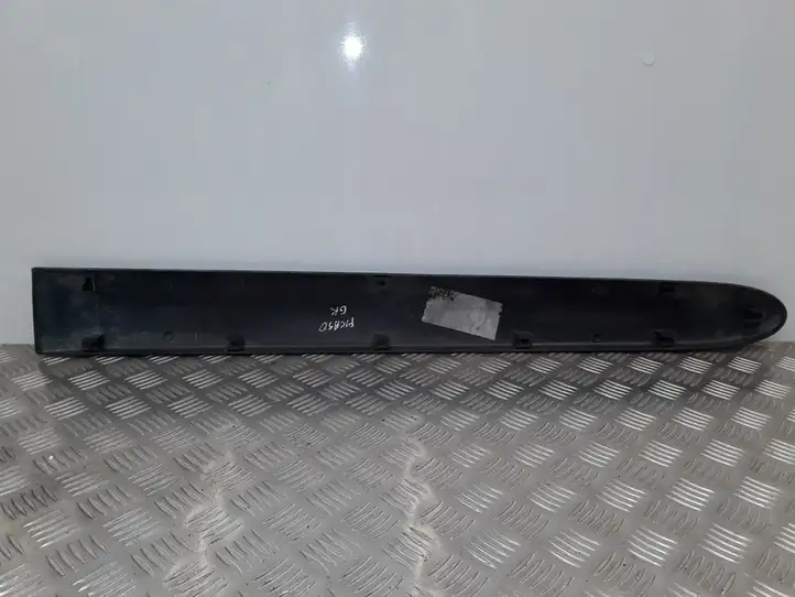 Citroen Xsara Picasso (1999 - 2012) 9642590077 Молдинги задней двери — фото 3