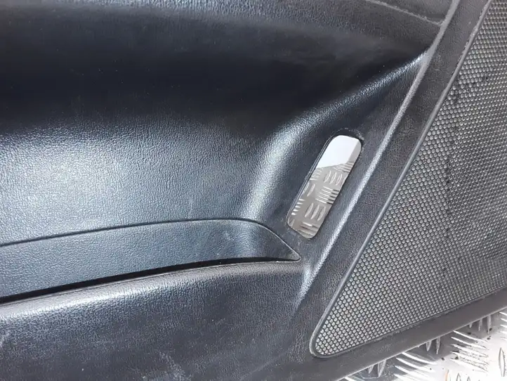 Hyundai Sonata (2003 - 2007) 823103K000 Обшивка передней двери — фото 9