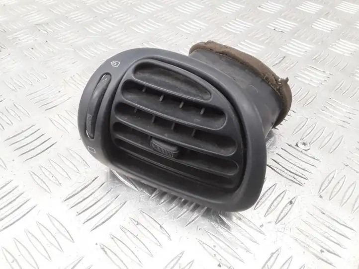 Peugeot 206 (1998 - 2012) 9624664377 Боковой воздушный дефлектор — фото 1