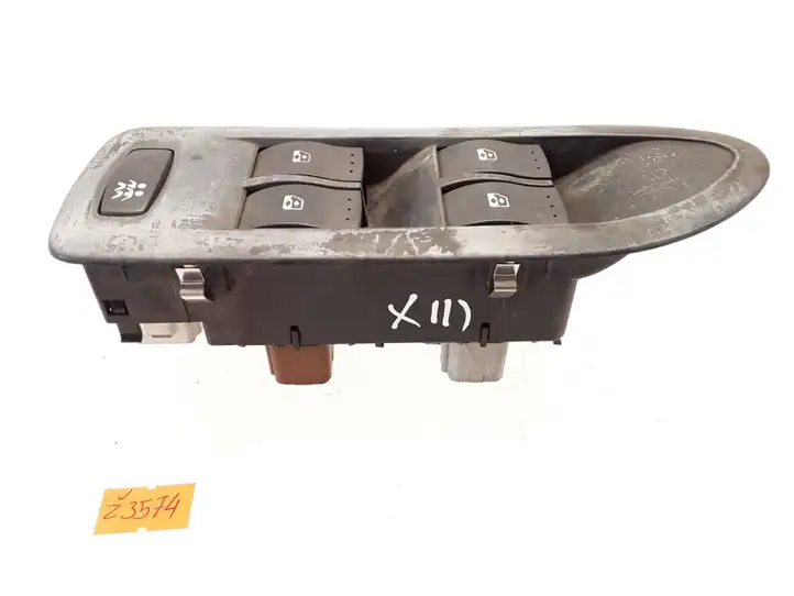 Renault Laguna II (2001 - 2005) 26515 Блок кнопок стеклоподъемников — фото 5