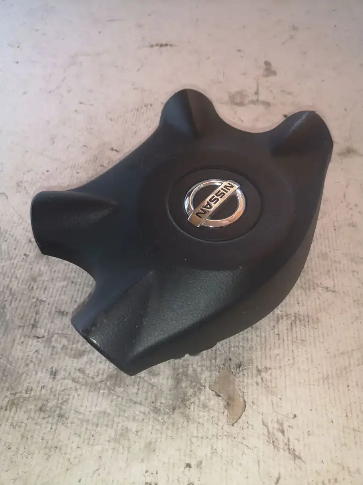 Nissan Almera N16 (2000 - 2010) 6005155 Подушка безопасности руля — фото 1