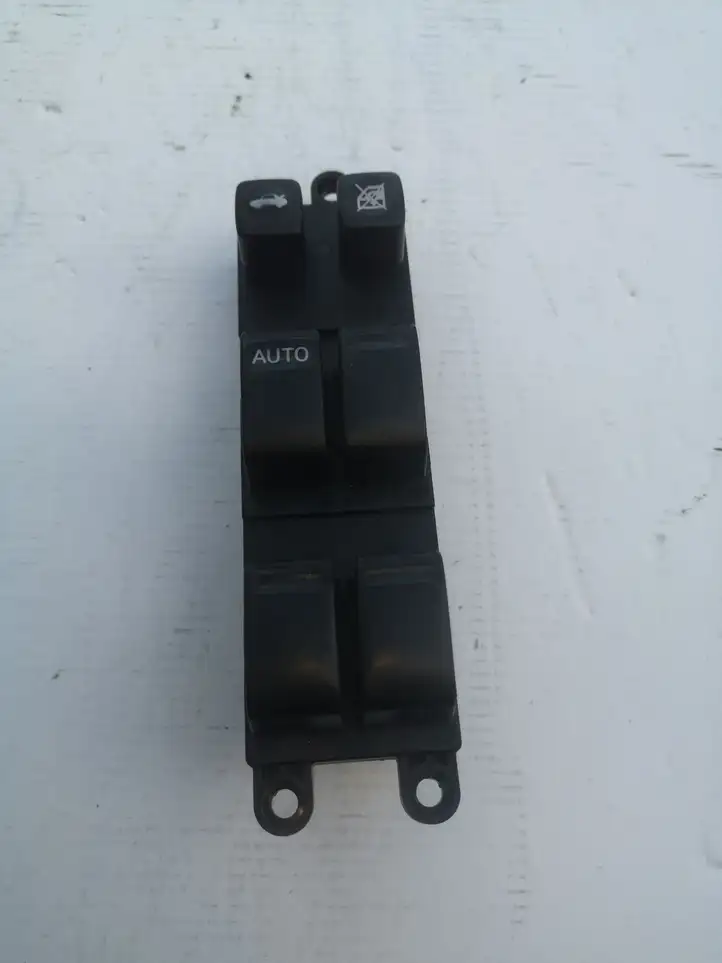 Nissan Primera (2001 - 2008) 25401AV640 Блок кнопок стеклоподъемников — фото 1