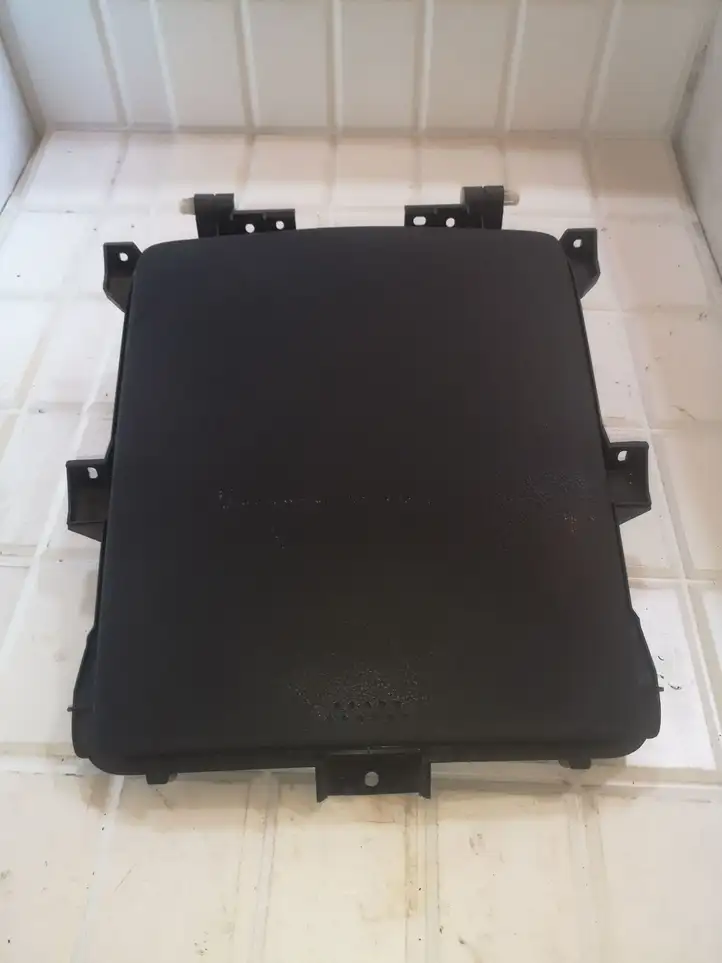 Toyota Corolla Verso E121 (2001 - 2004) 5544013010 Вещевой ящик — фото 1