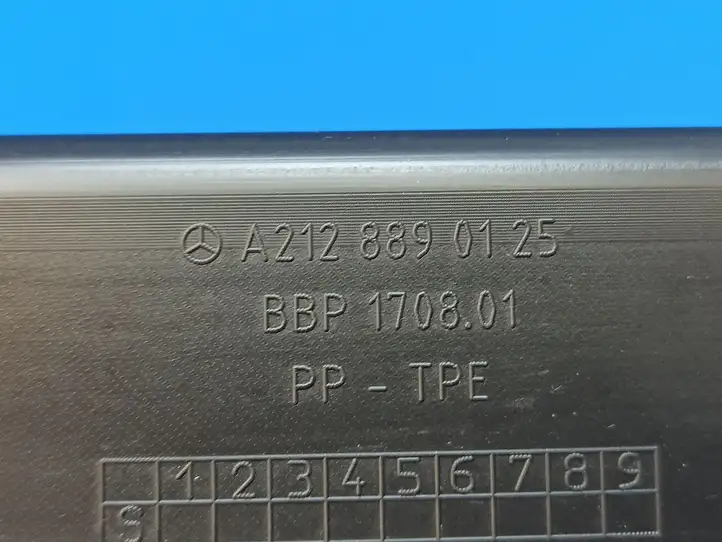 Mercedes-Benz E W212 (2009 - 2016) A2128890125 Накладка крыла — фото 8