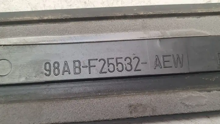 Ford Focus (1998 - 2004) 98ABF25532AEW Молдинги задней двери — фото 2