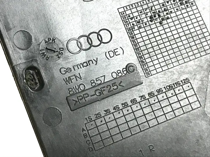 Audi A4 S4 B9 (2015 - 2019) 8W0857086C Боковая отделка панели приборов — фото 3