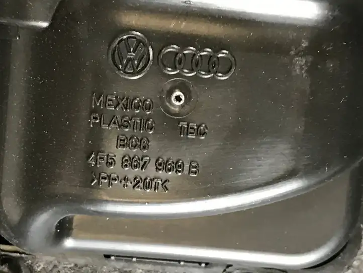 Audi A6 C7 (2011 - 2014) 4G5867975B Обшивка багажника — фото 3