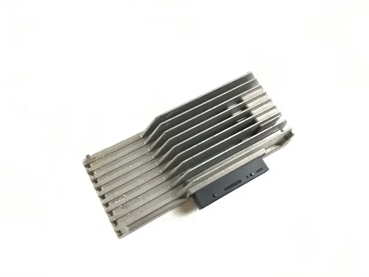 Audi A4 S4 B8 8K (2011 - 2015) 8R1035223A Усилитель звука — фото 1