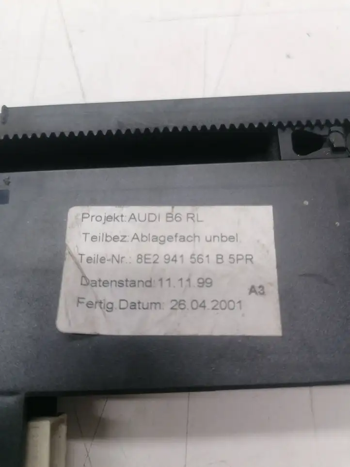 Audi A4 S4 B6 8E 8H (2000 - 2006) 8E2941561B Кнопка ESP — фото 4