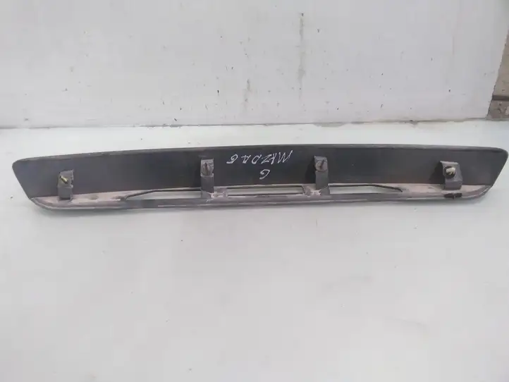 Mazda 6 (2002 - 2005) G21C50811 Подсветка номера — фото 3