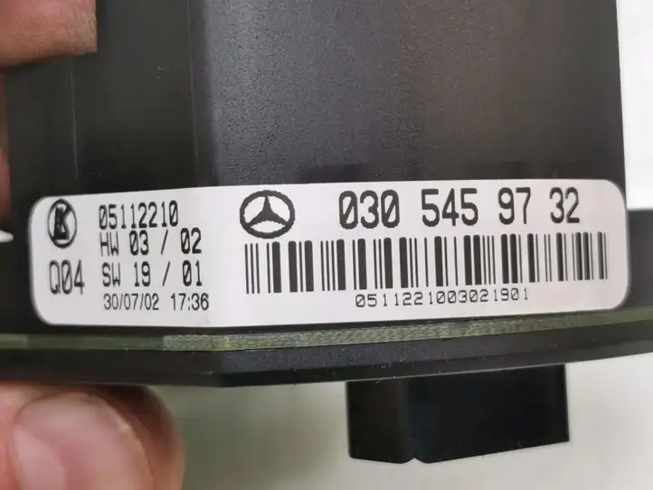 Mercedes-Benz E W211 (2002 - 2009) 0305459732 Датчик угла поворота руля — фото 3