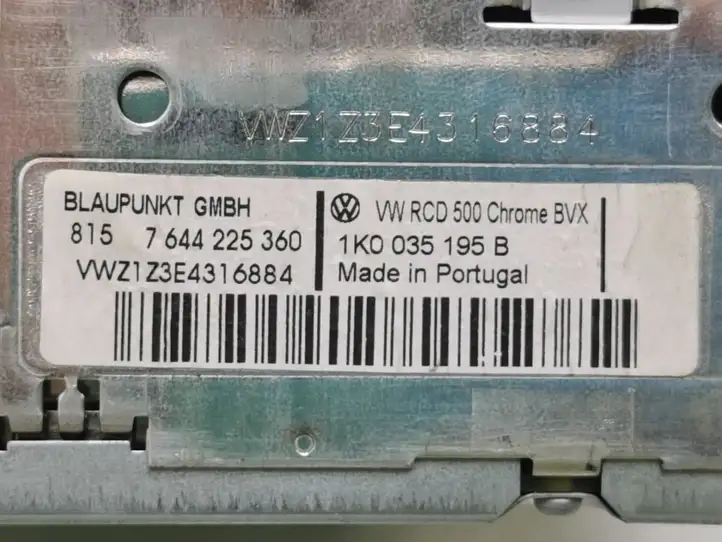 Volkswagen Jetta V (2005 - 2010) 1K0035195B Магнитола / мультимедийная система — фото 9