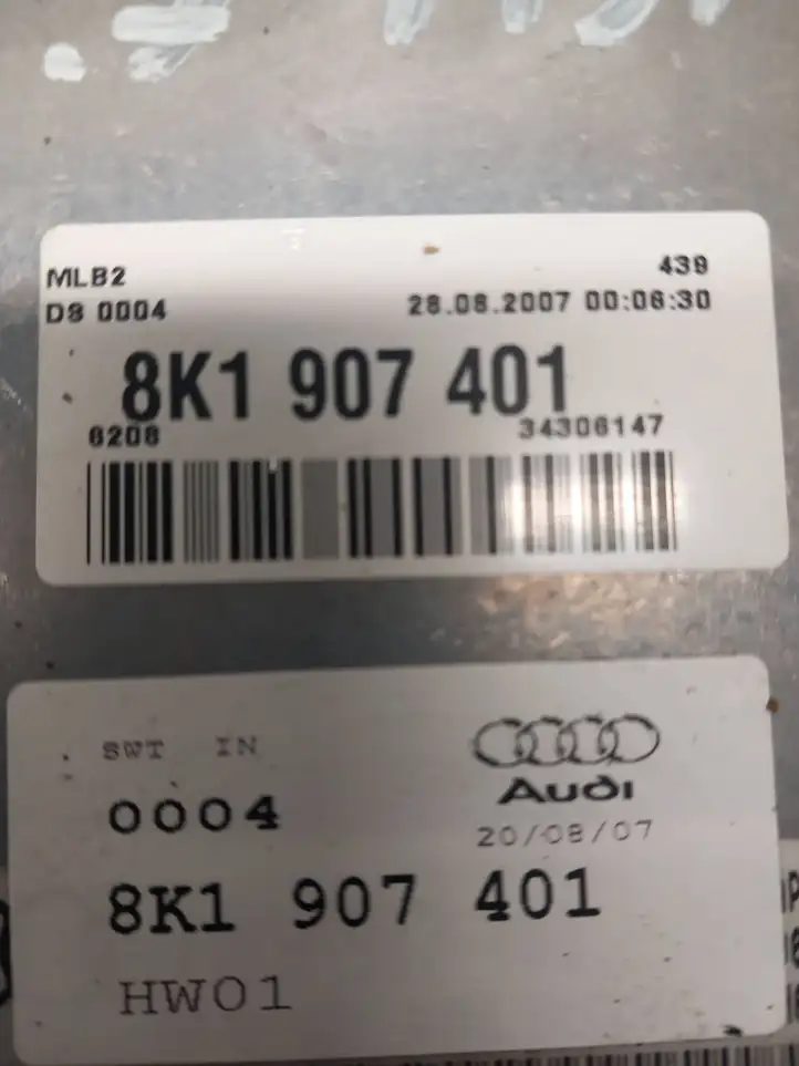 Audi A5 8T 8F (2007 - 2011) 8K1907401 Блок управления двигателем (ЭБУ) — фото 2