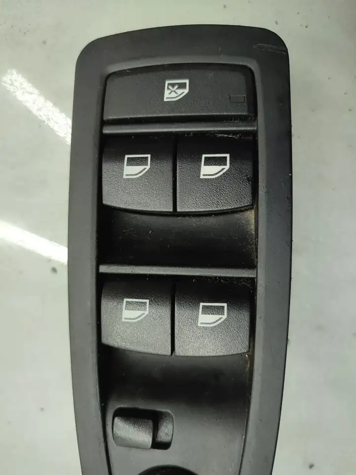 BMW 1 F20 F21 (2011 - 2019) 9208110 Блок кнопок стеклоподъемников — фото 5