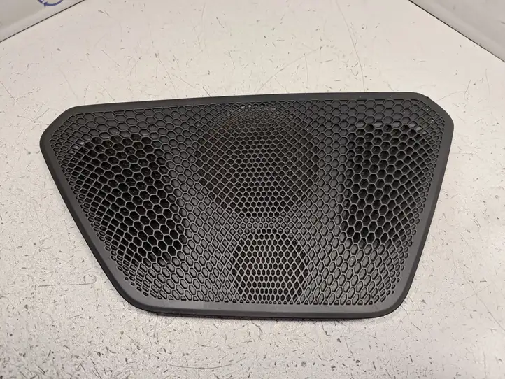 BMW 3 G20 G21 (2019 - ) 51456805541 Накладка центрального динамика — фото 1