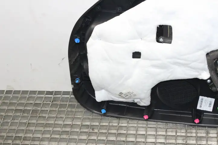 Hyundai ix35 (2013 - 2019) 833022Y0239P Обшивка задней двери — фото 6