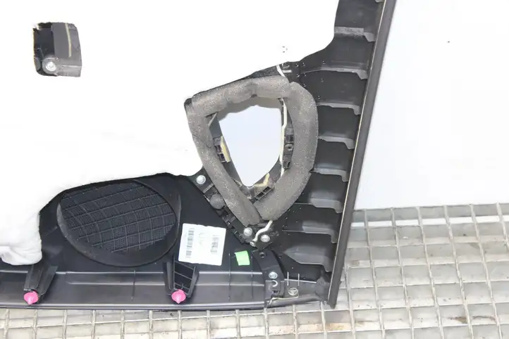 Hyundai ix35 (2013 - 2019) 833022Y0239P Обшивка задней двери — фото 7