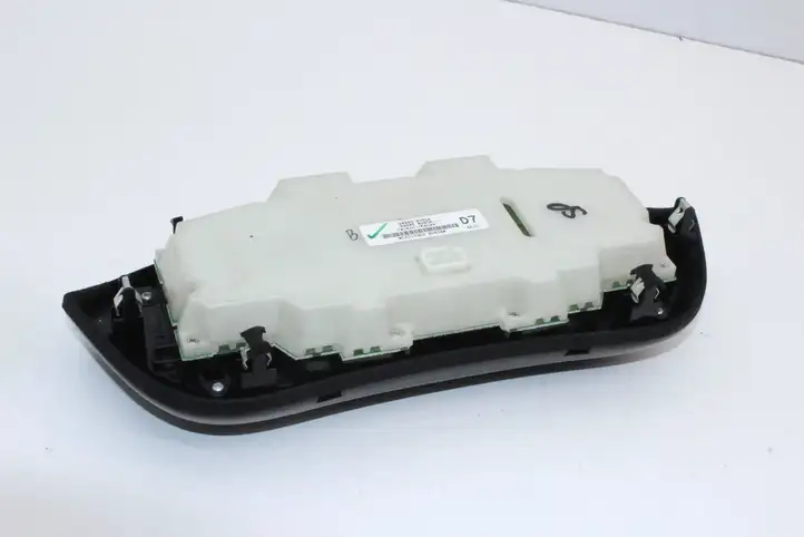 Nissan Juke I F15 (2010 - 2018) 24845BV83A Управление климат контролем — фото 4