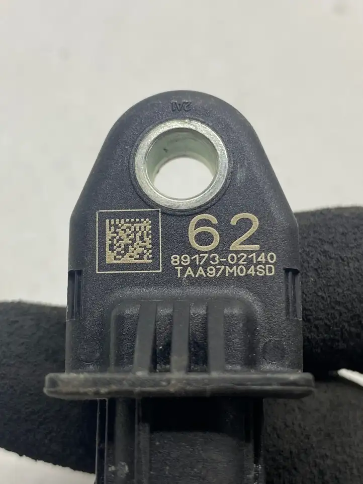 Toyota Corolla E210 E21 (2018 - ) 8917302140 Датчик удара SRS — фото 1