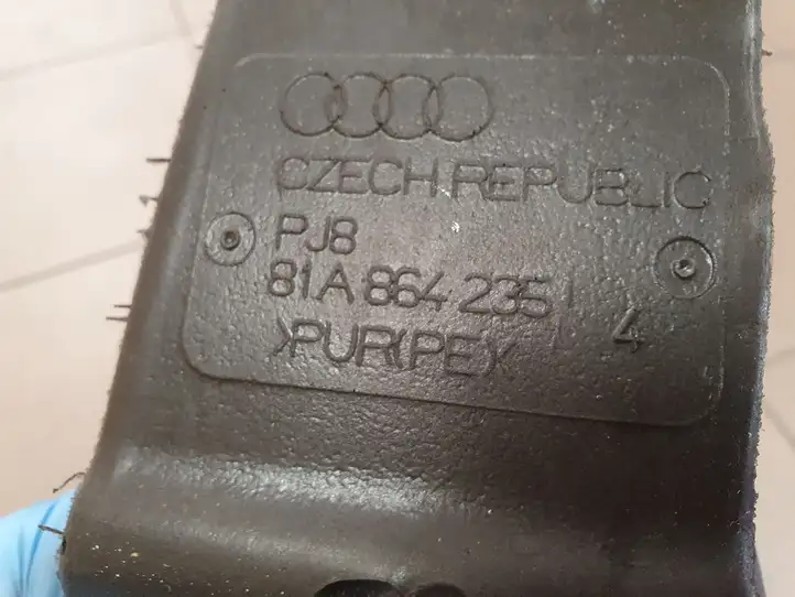 Audi Q2 - (2021 - ) 81A864235 Абсорбер крыла — фото 2