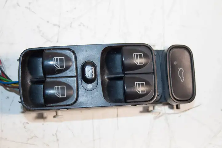 Mercedes-Benz E W211 (2002 - 2009) 0015451473 Блок кнопок стеклоподъемников — фото 6