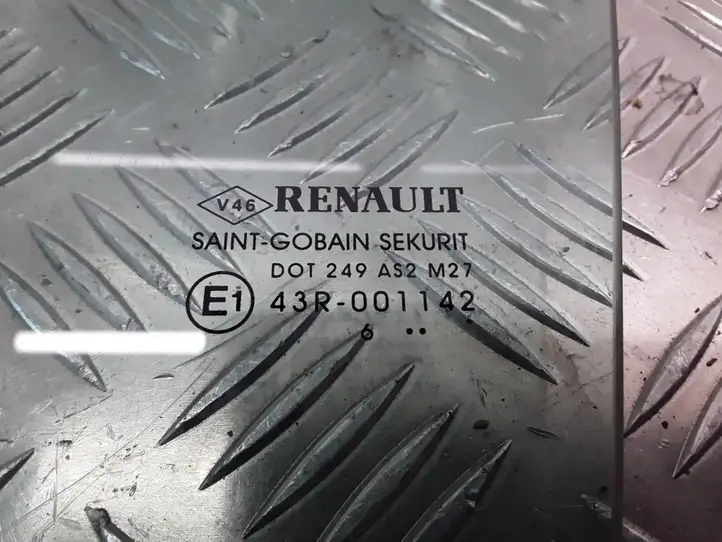 Renault Megane II (2006 - 2008) 43R001142 Стекло задней двери — фото 2