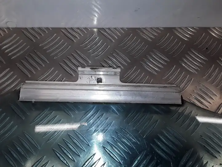 Mercedes-Benz E W210 (1995 - 2002) 43R000711 Стекло задней двери — фото 3
