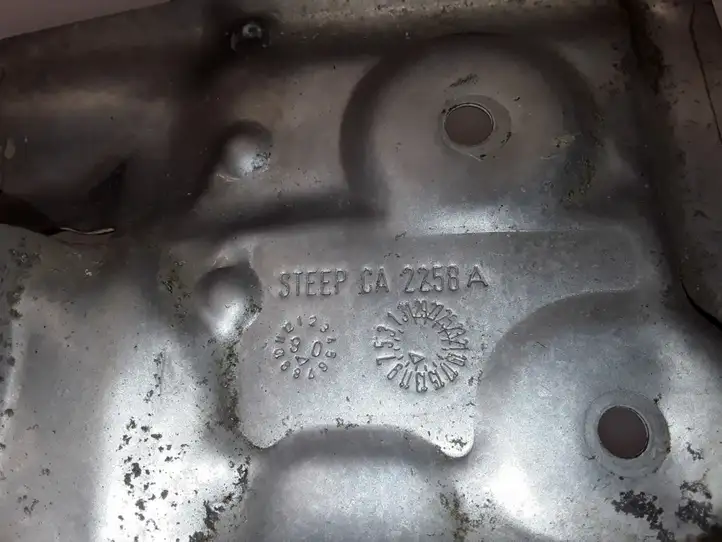 Nissan Qashqai (2006 - 2010) CA2258A Другая деталь (детали) коллектора выброса — фото 6