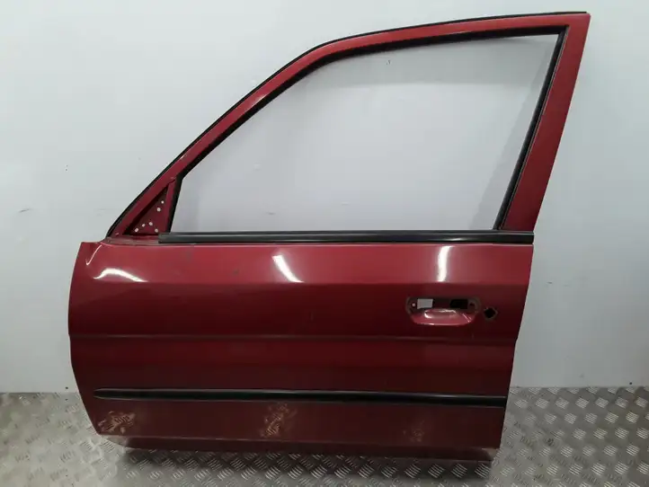 Mazda Demio (1996 - 2002) 22K Дверь — фото 1