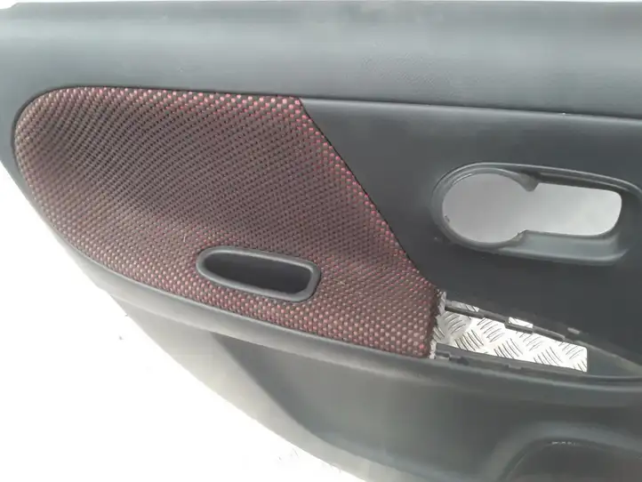 Nissan Note (E11) (2006 - 2014) 829239U000 Обшивка задней двери — фото 5