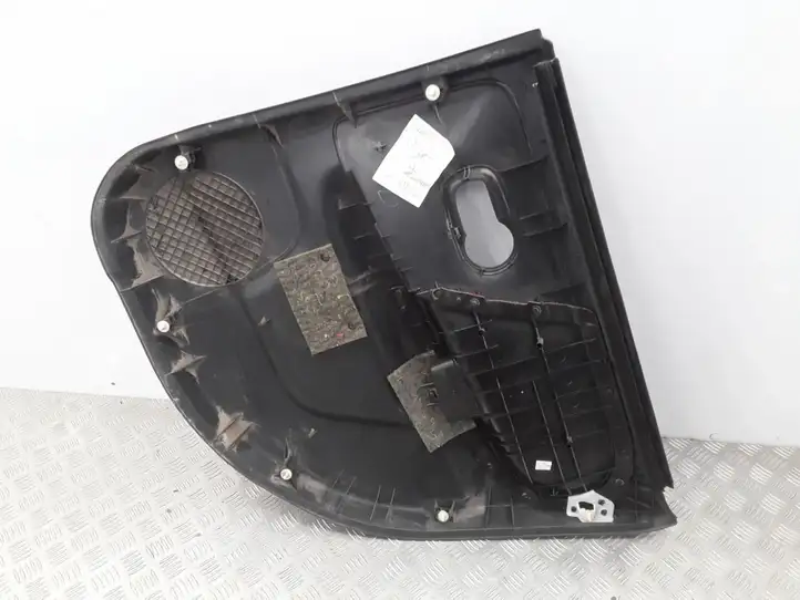 Nissan Note (E11) (2006 - 2014) 829239U000 Обшивка задней двери — фото 6