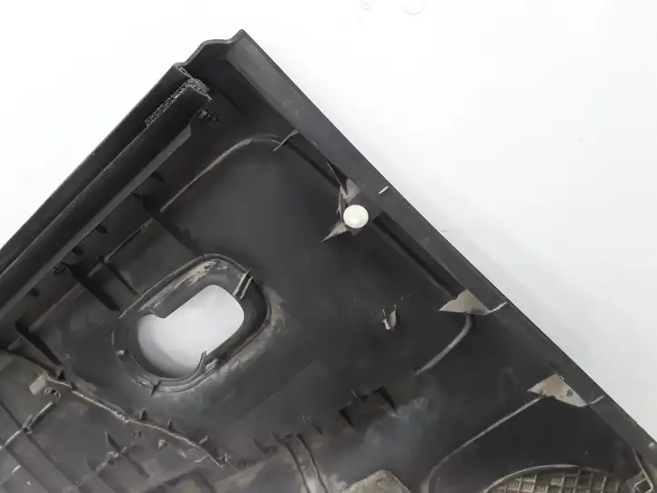Nissan Note (E11) (2006 - 2014) 829229U000 Обшивка задней двери — фото 9