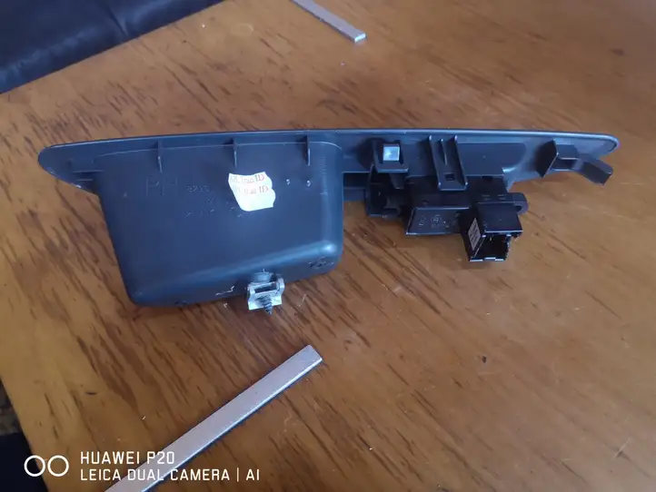 Nissan Primera (2001 - 2008) 82960 Кнопка стеклоподъемников — фото 3
