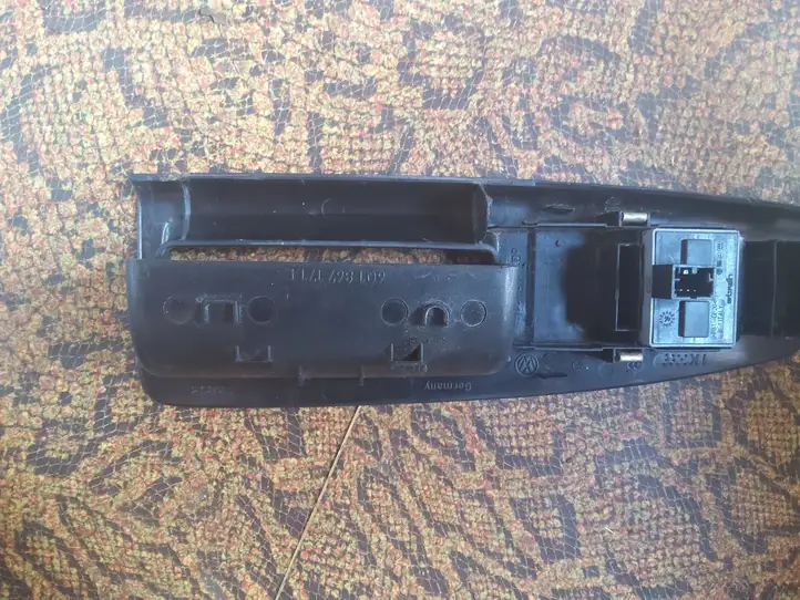 Volkswagen Polo (2001 - 2005) 6Q1867171 Блок кнопок стеклоподъемников — фото 3
