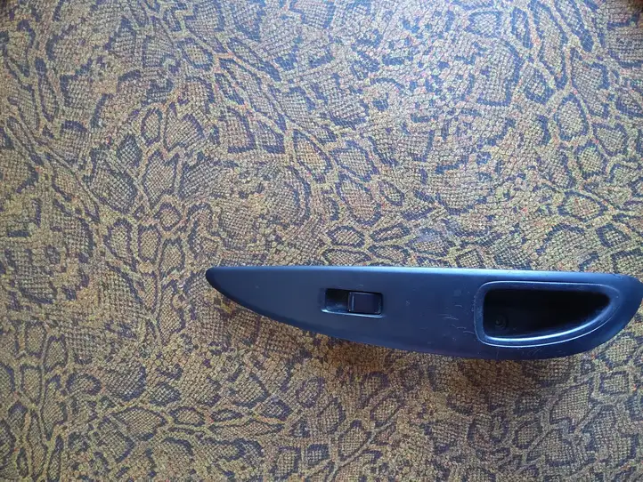 Nissan Primera (2001 - 2008) 25411AV600 Блок кнопок стеклоподъемников — фото 1